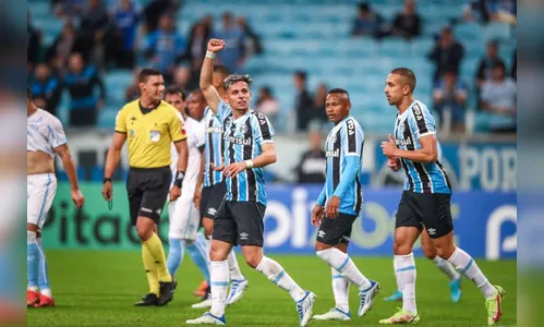Grêmio bate Londrina e chega a nove jogos invicto na Série B