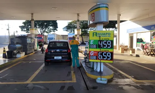 Litro da gasolina cai até R$ 1 em Apucarana e Arapongas