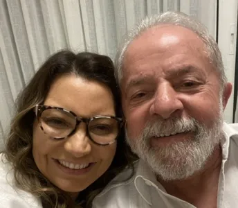 Lula e esposa estão com Covid-19 e ficarão em isolamento