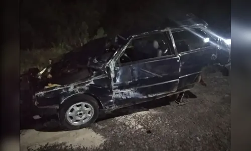 Motorista morre após capotamento na BR-376 em Ponta Grossa