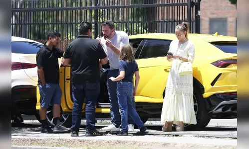 Ben Affleck discute após filho bater Lamborghini de R$ 2,4 milhões