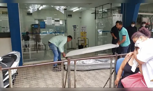Idoso morre na porta do INSS enquanto aguardava perícia médica
