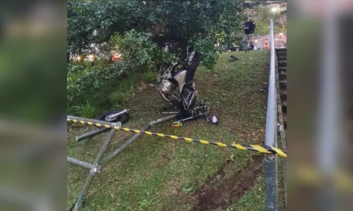 Jovem de 23 anos bate moto e morre em acidente no Paraná