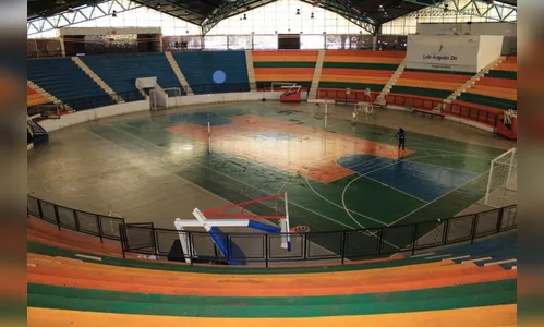 Ginásio Luiz Augusto Zin: prefeito dá ordem de serviço para reformas