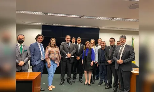 Prefeito de Marilândia do Sul representa ACISPAR em Brasília