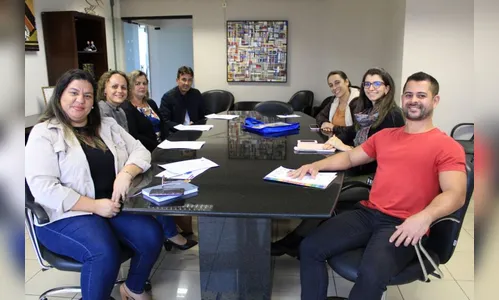 Projeto 'Primeira Infância' é tema de reunião em Arapongas