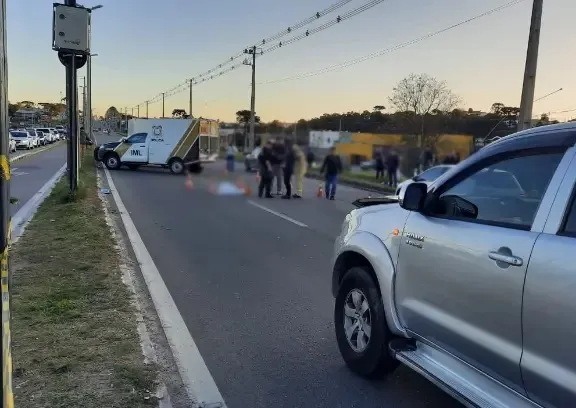 Acidente aconteceu no momento em que a vítima atravessava a rodovia