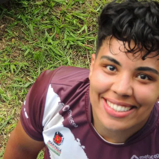 Aos 17 anos, Vivian conheceu o esporte através de um amigo e se apaixonou