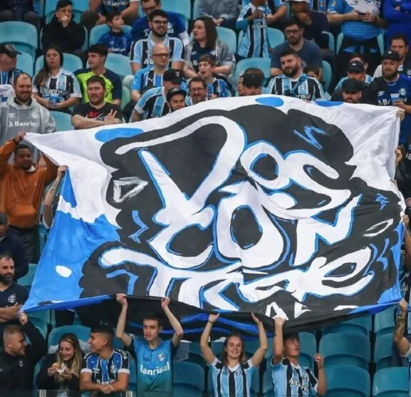 Torcida do Grêmio - Imagem do Instagram oficial do clube brasileiro
