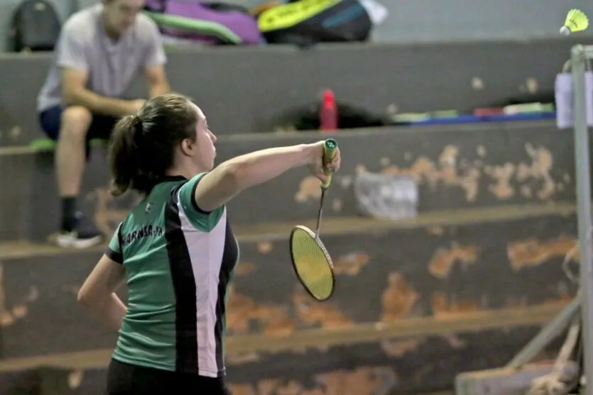 Unioeste pelo feminino e Unicesumar no masculino foram as campeãs do badminton