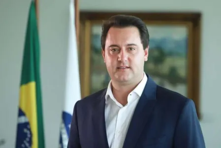 A Pesquisa Ipespe, divulgada nesta segunda-feira (25), aponta vitória de Ratinho Junior (PSD) no 1° turno