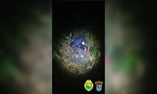 Menor furta moto com tanque vazio e é apreendido ao buscar combustível