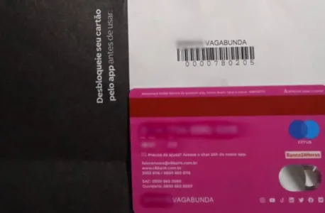 A mulher disse que se sentiu constrangida assim que abriu a correspondência