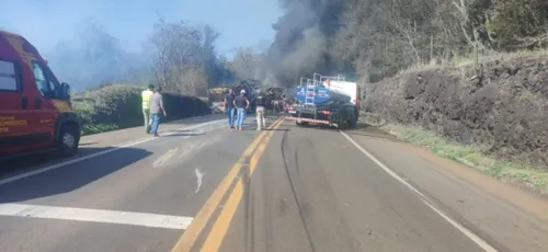 A pista ficou interditada por cerca de duas horas