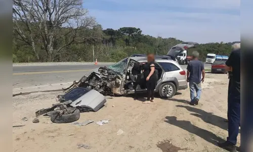 Voltando de velório, mãe e filho sofrem grave acidente no PR