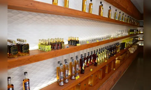 Jandaia do Sul se torna referência nacional na produção de cachaça