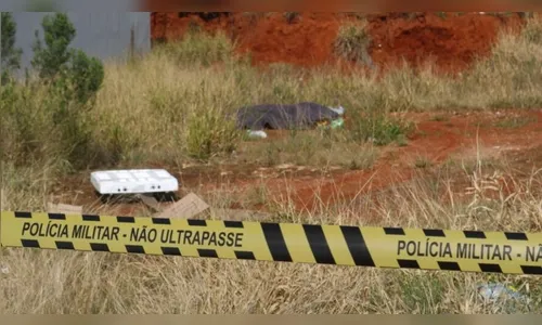 Homem é encontrado morto em terreno baldio em Ponta Grossa
