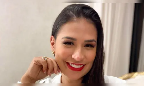 De look decotado, Simone Mendes surge deslumbrante em mais um show soz