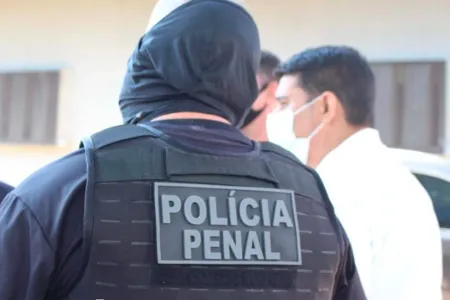 O Deppen, juntamente com demais órgãos competentes, como a Polícia Civil, já está averiguando as informações para encontrar os responsáveis