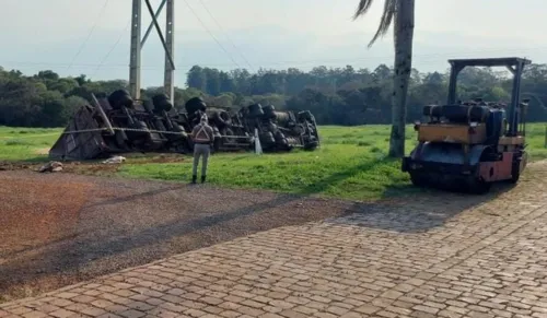 O acidente aconteceu entre dois caminhões na ERS-155