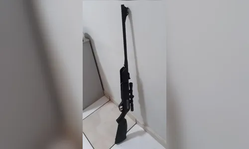 Adolescente usa arma de chumbinho para ameaçar garotos na Vila Reis