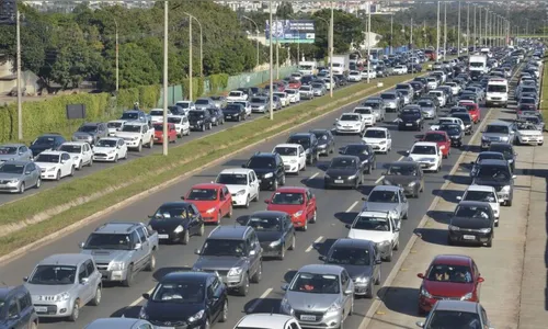 Começa o calendário de pagamento do licenciamento 2022; veja as datas