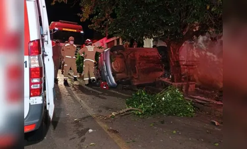 Rapaz de 21 anos morre com seis tiros após perseguição em Londrina