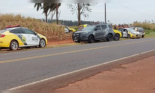 Policiais perseguem assaltantes na PR 218; um morreu em confronto
