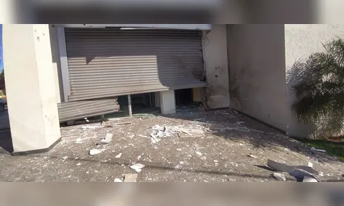 Grupo armado explode agência bancária do Paraná