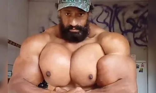 Valdir Segato, conhecido como “Hulk brasileiro” pelos músculos de tamanho exagerado