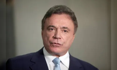 Alvaro Dias confirma que será candidato à reeleição ao Senado; entenda