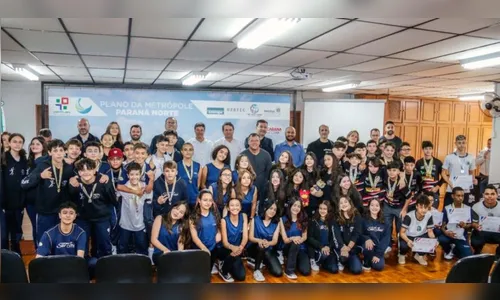 Atletas de Apucarana são destaques nos JEP's e recebem homenagens