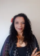 MADE SANTOS: candidata a deputada estadual