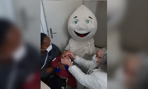 Apucarana imuniza 1.142 crianças contra polio no Dia D de Vacinação
