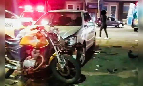Colisão entre carro e moto deixa homem gravemente ferido em Apucarana