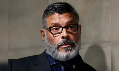 Aos 58 anos, Alexandre Frota abriu o jogo e falou sobre o vício em drogas