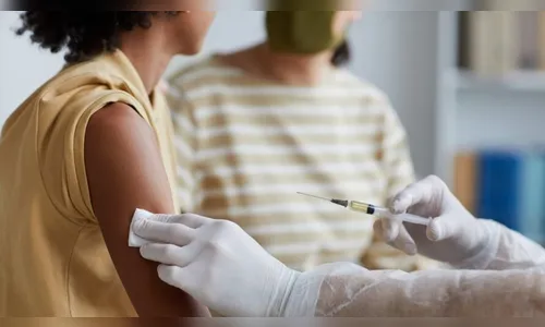 Arapongas promove 'Dia D' de vacinação contra a polio e multivacição