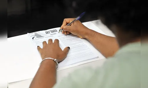 Universidades do PR ofertam mais de 10 mil vagas em vestibulares; veja