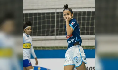 Jogadora de Apucarana é convocada pela Seleção Brasileira de Futsal