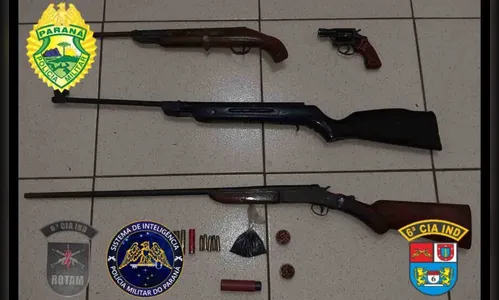 Polícia apreende armas e munições em J. Alegre; um homem foi preso