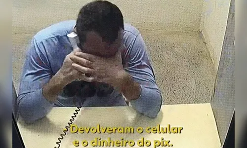 Ladrões assaltam mulher, mas devolvem dinheiro ao descobrir quem era