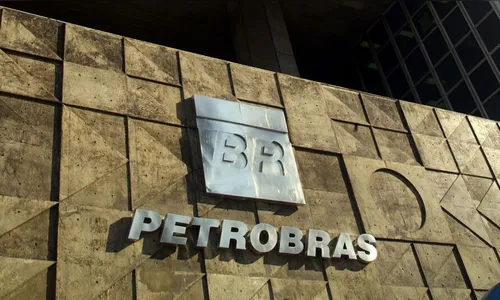 Petrobras anuncia redução de R$ 0,18 no preço da gasolina