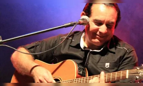 Cine Teatro Fênix recebe o espetáculo 'Tom Brasil' em setembro