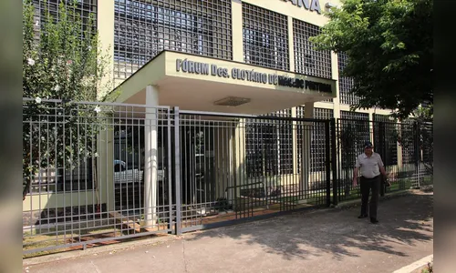 Homem que matou esposa asfixiada com cadarço é julgado nesta terça