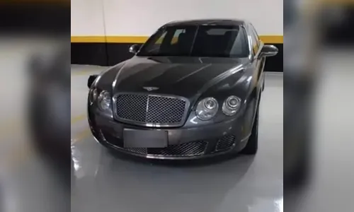 Collor não paga IPVA, e Justiça de SP vai leiloar carro de luxo