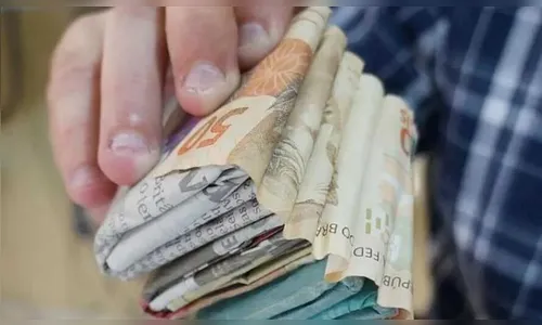 Mulher é vítima de estelionato no centro de Apucarana; entenda o golpe