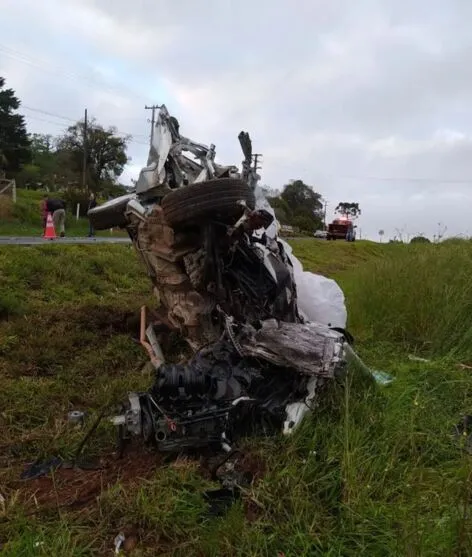 Motorista do carro morreu no acidente
