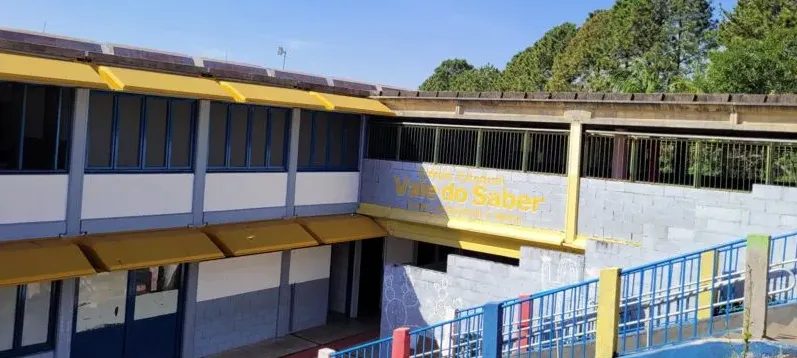 Colégio Estadual Vale do Saber funciona nas antigas instalações do Caic na Avenida Aviação