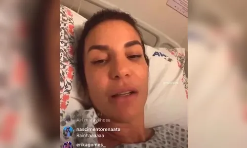 Ivete Sangalo é internada com infecção intestinal em hospital