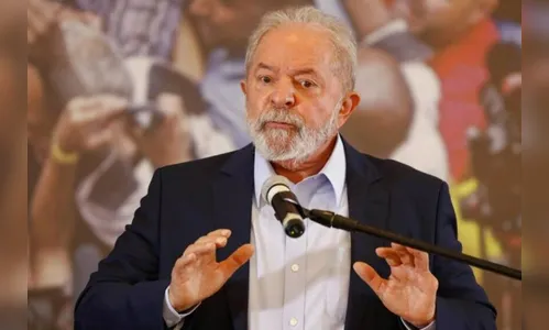 Lula chama trabalho doméstico de 'serviço da mulher'; vídeo